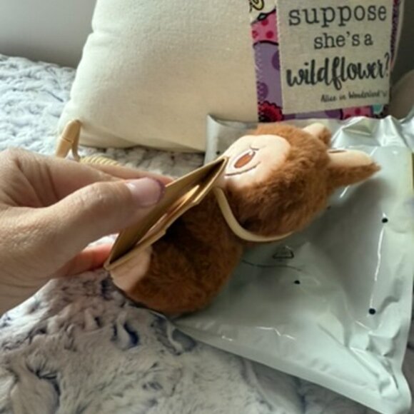 POP LAND THE MONSTERS Twinkly Fairy Tale Plush Card Holder - Oak Brown - Picture 6 of 9